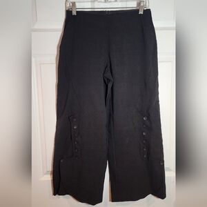 Equestrian Unique Black Wide Leg Pants Button Detail Size Small 26in inseam